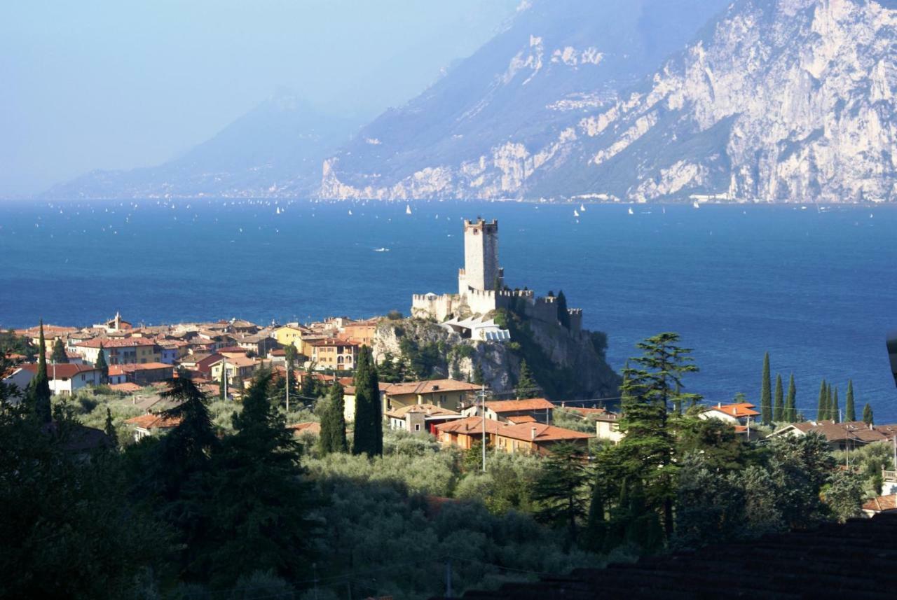 Apartament Luna Wifi Free - Malcesine Exterior photo
